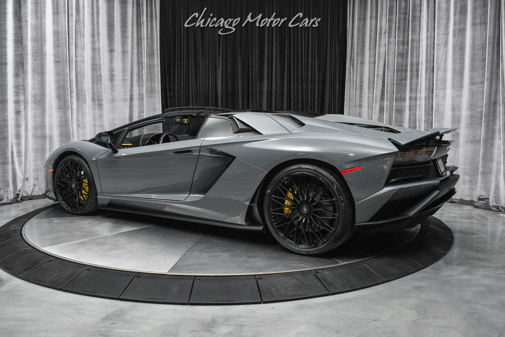 Used Lamborghini Aventador Lp S Roadster Low Miles Grigio Telesto Ad Personam