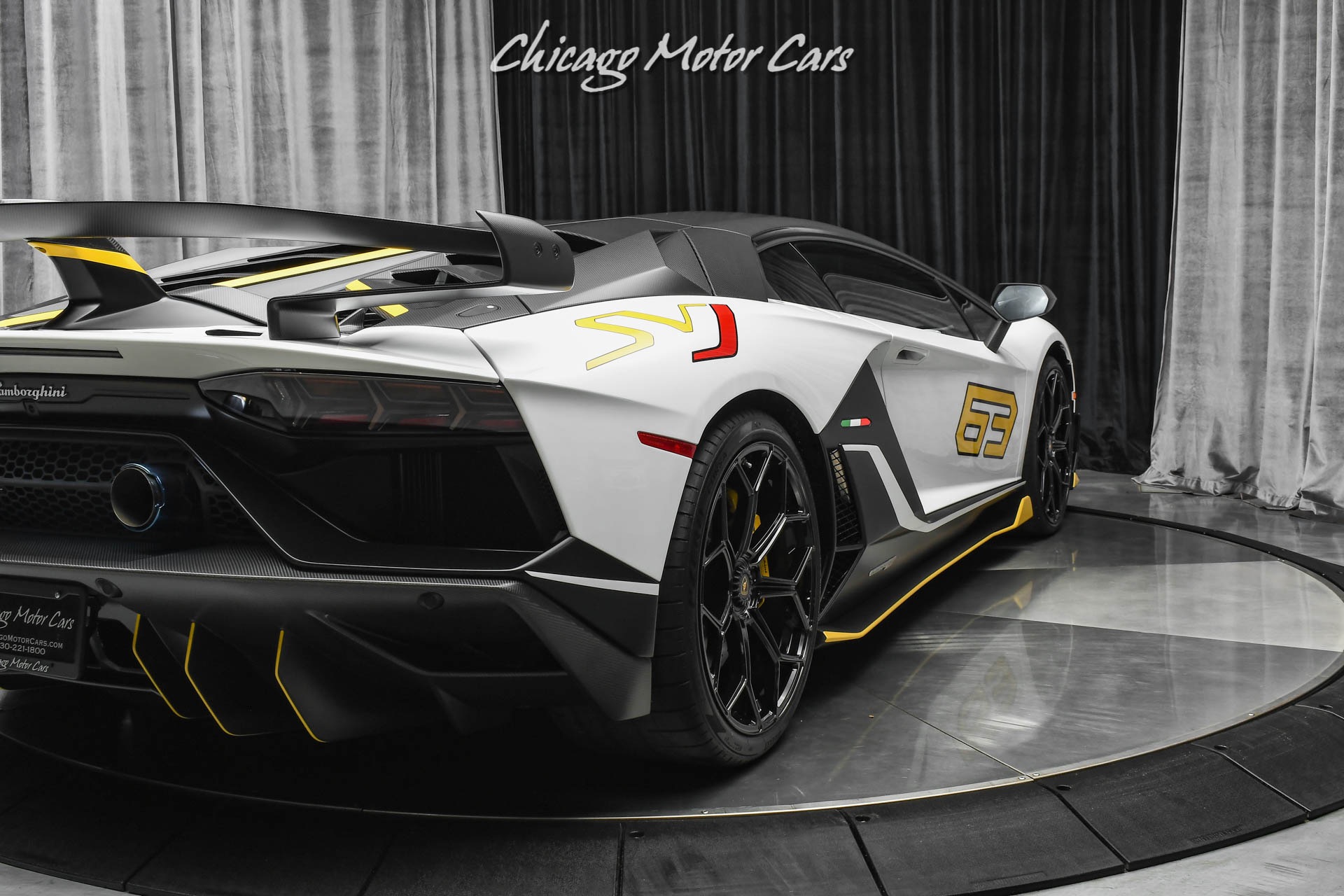 2020 Lamborghini Aventador