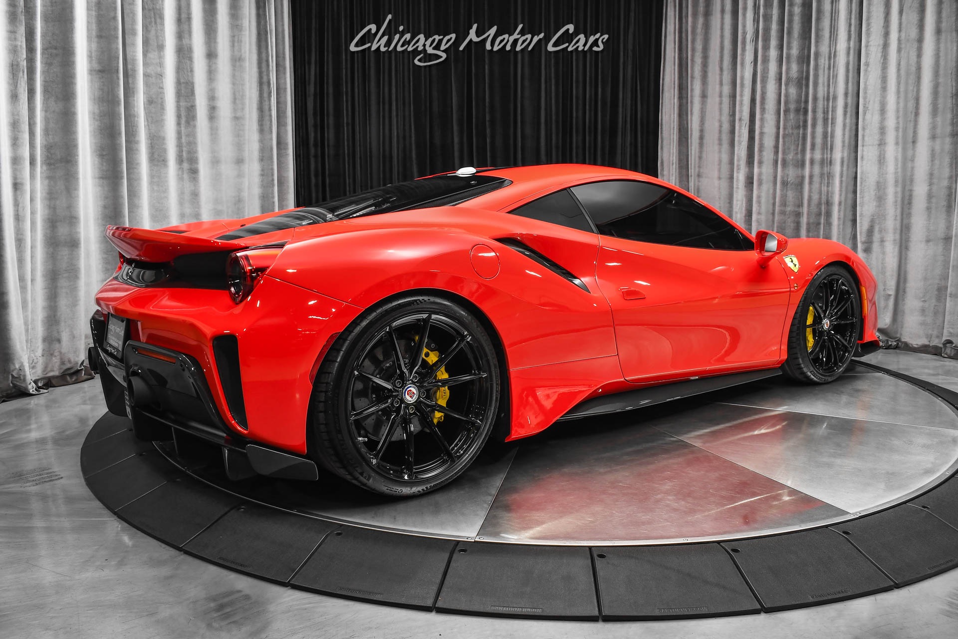 2019 Ferrari 488 Pista