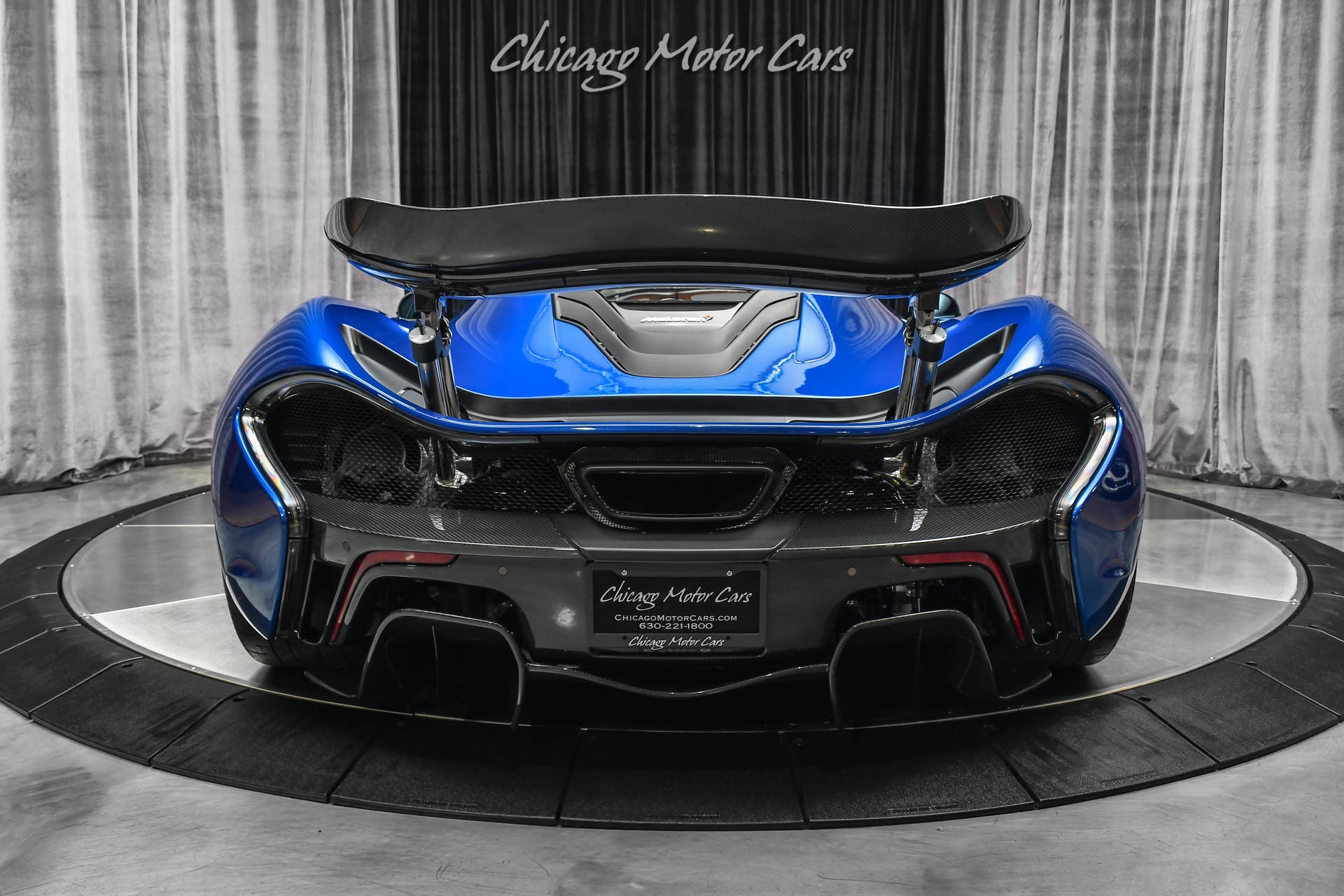 2015 McLaren P1