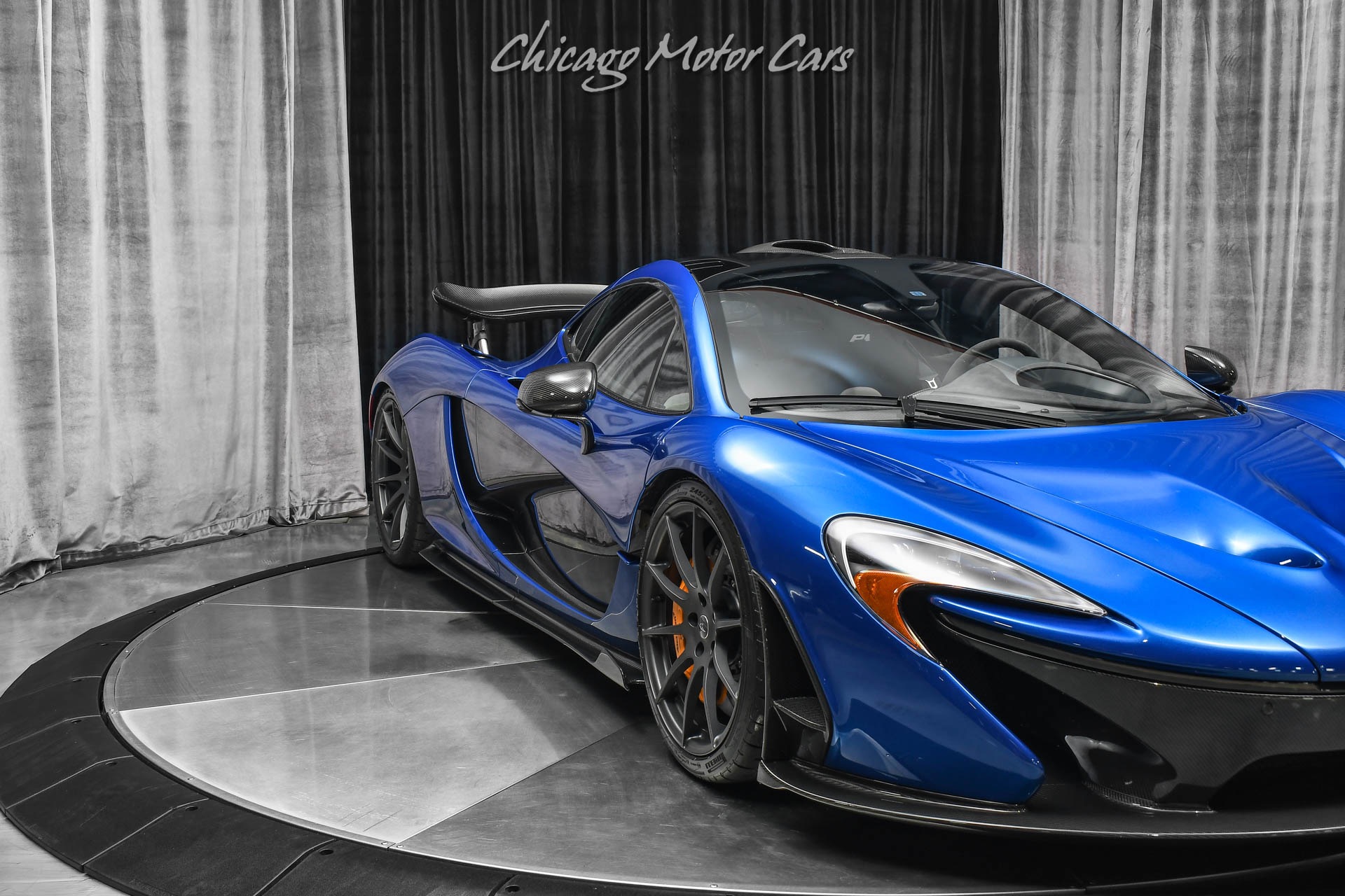 2015 McLaren P1