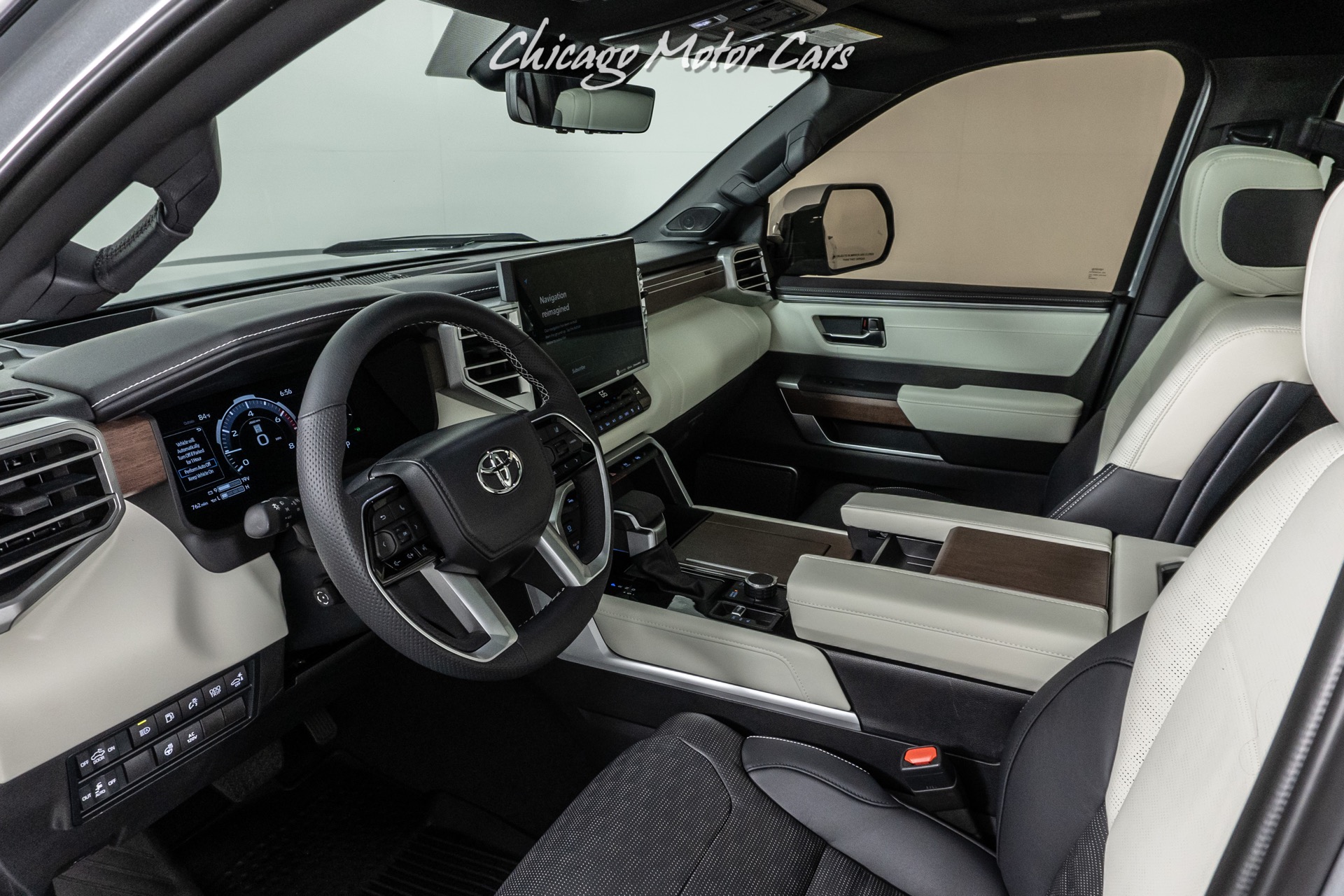 2022 toyota tundra interior