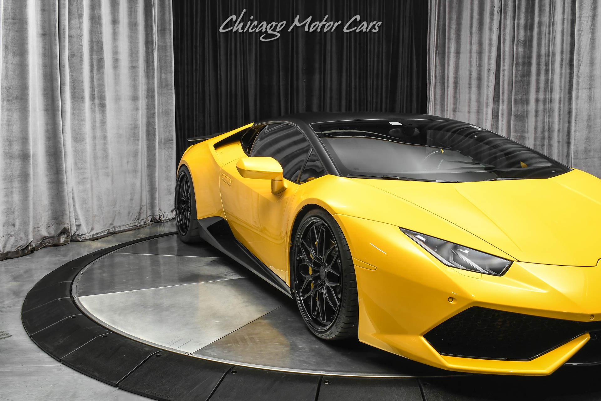 Used-2015-Lamborghini-Huracan-LP610-4-Coupe-ALPHA-9-TWIN-TURBO-900-HP-Front-Lift-LOADED