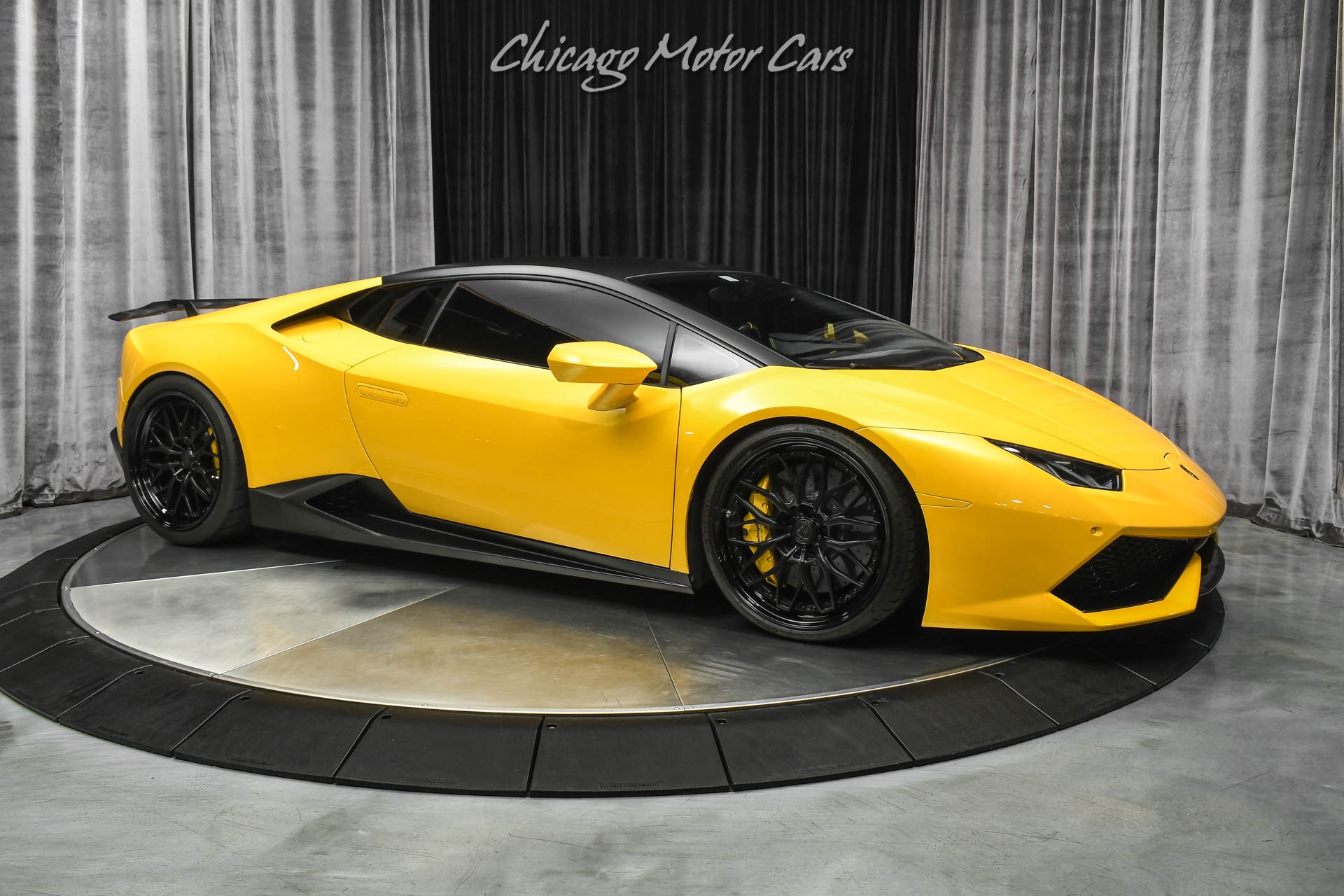 Used-2015-Lamborghini-Huracan-LP610-4-Coupe-ALPHA-9-TWIN-TURBO-900-HP-Front-Lift-LOADED