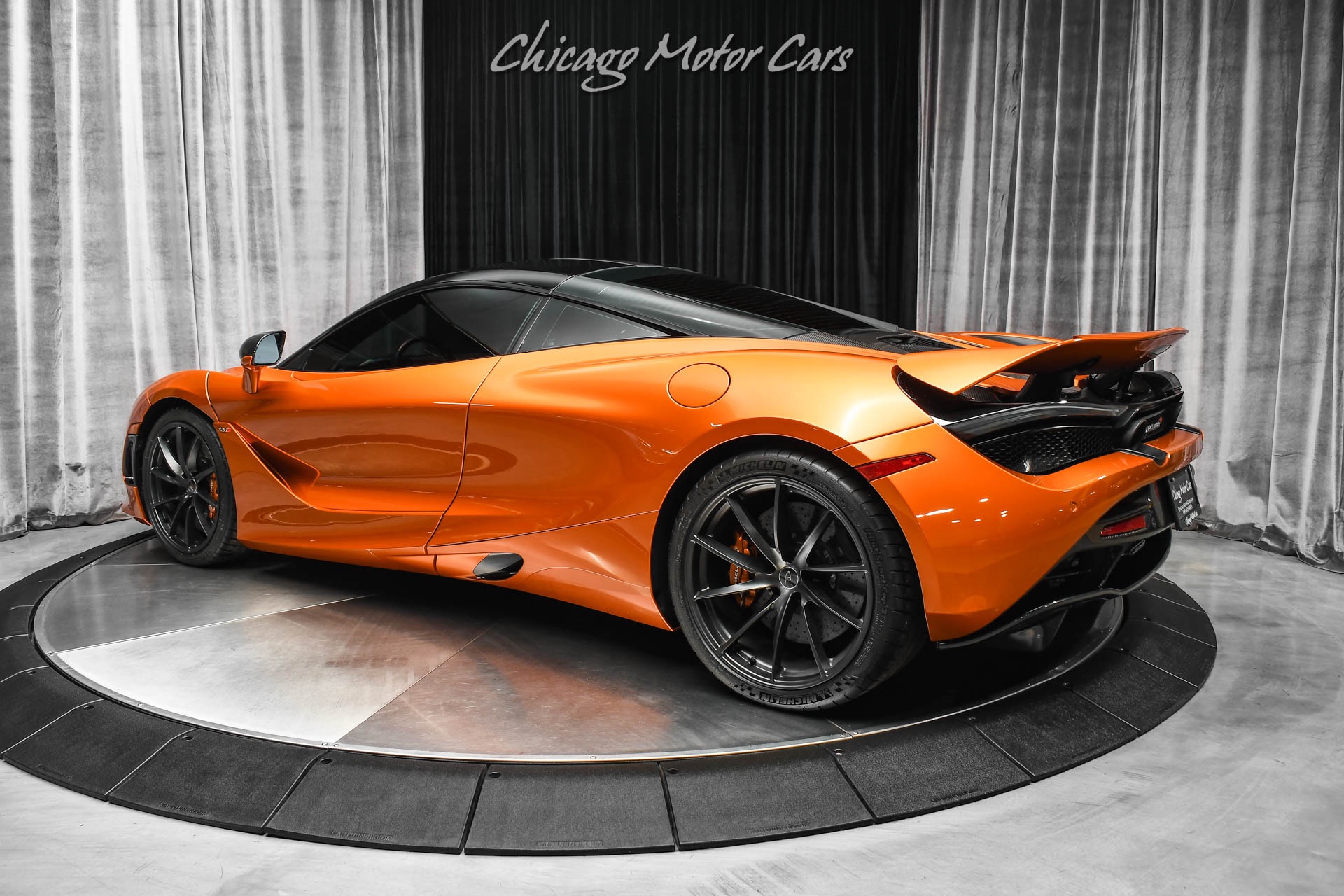 Used-2018-McLaren-720S-Performance-Coupe-ONLY-3400-Miles-Carbon-Packs-2---3-Front-Lift-LOADED