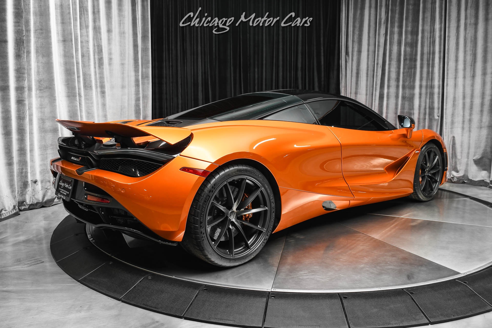 Used-2018-McLaren-720S-Performance-Coupe-ONLY-3400-Miles-Carbon-Packs-2---3-Front-Lift-LOADED