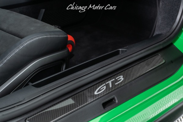 Used-2022-Porsche-911-GT3-PYTHON-GREEN-CARBON-FIBER-ROOF-NEW-GENERATION-992-LOADED