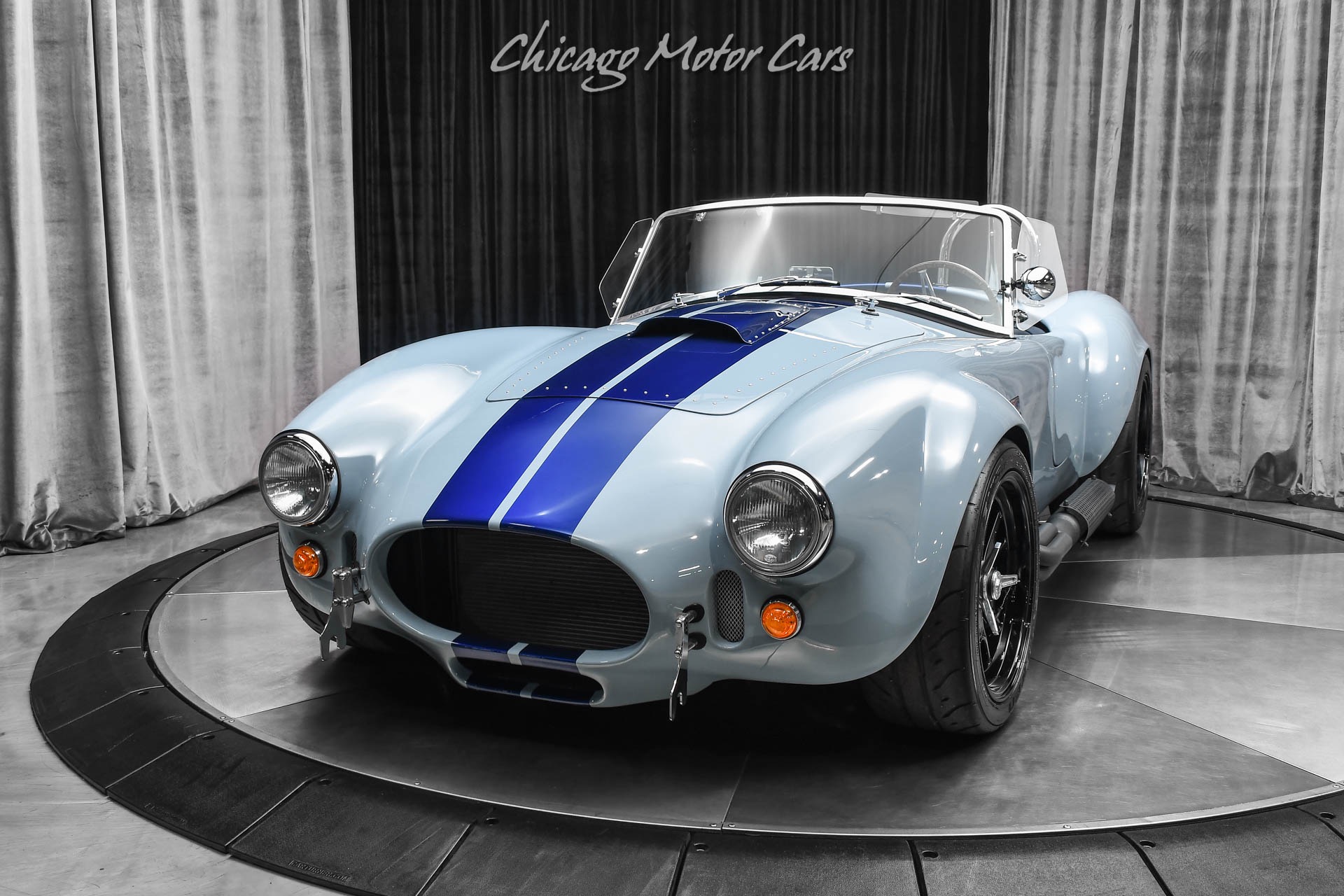 Used-1965-BACKDRAFT-RACING-Roadster-Cobra-427-Tremec-5-Speed-Classic-with-Todays-Tech-Upgrades