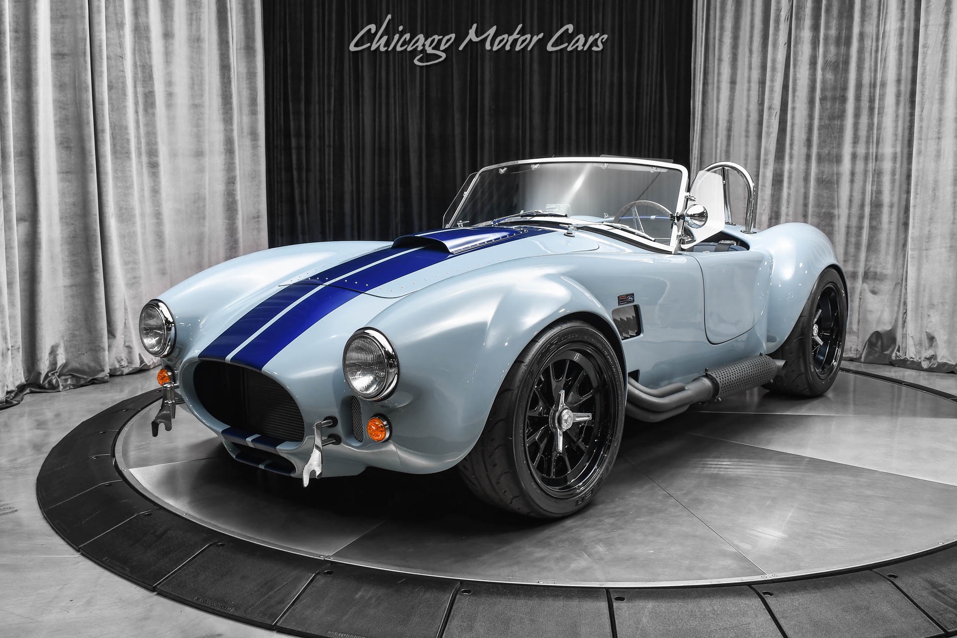 Used-1965-BACKDRAFT-RACING-Roadster-Cobra-427-Tremec-5-Speed-Classic-with-Todays-Tech-Upgrades