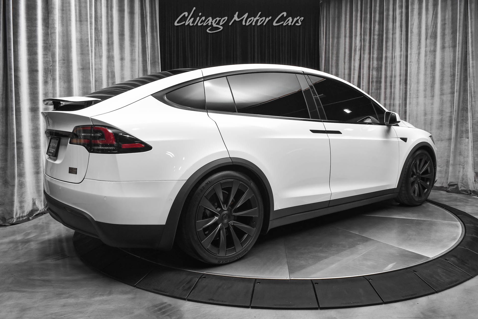 Used-2022-Tesla-Model-X-Plaid-SUV-Pearl-White-Only-7k-Miles-Autopilot-Turbine-Wheels-6-Seater