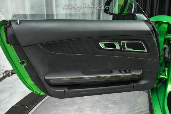 Used-2020-Mercedes-Benz-AMG-GTR-Coupe-Green-Hell-Magno-Exclusive-Interior-Carbon-Fiber-Pkg-II-PPF