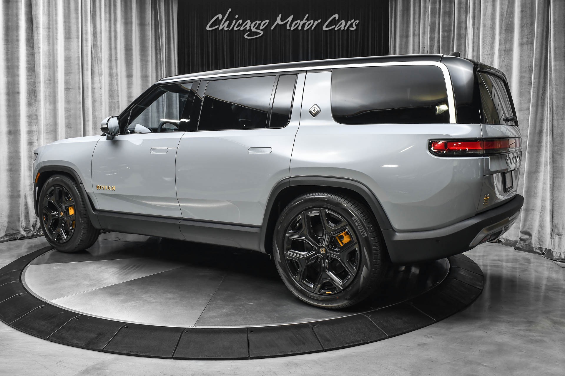 Used 2022 Rivian R1S Launch Edition SUV ONLY 100 Miles! One of The Only ...