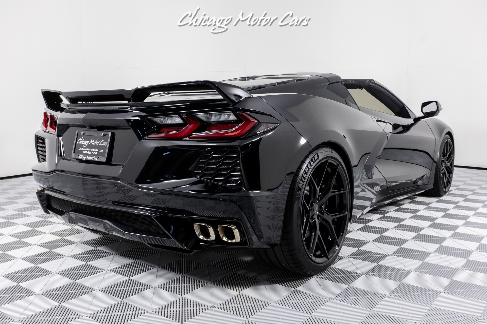 Used-2023-Chevrolet-Corvette-Stingray-C8-Z51-PACKAGE-VOSSEN-WHEELS-ONLY-700-MILES-LOADED