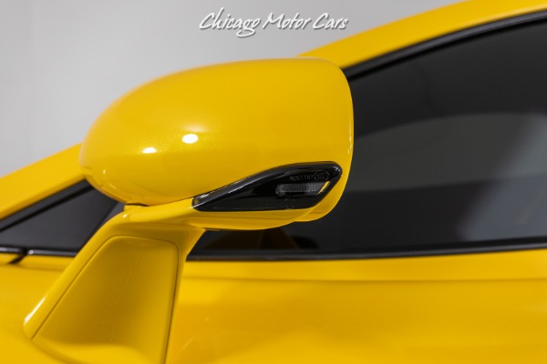 Used-2017-McLaren-570S-COUPE-STUNNING-VOLCANO-YELLOW-LUXURY-PACK-CARBON-FIBER-INTERIOR-ONLY-12K-MILES