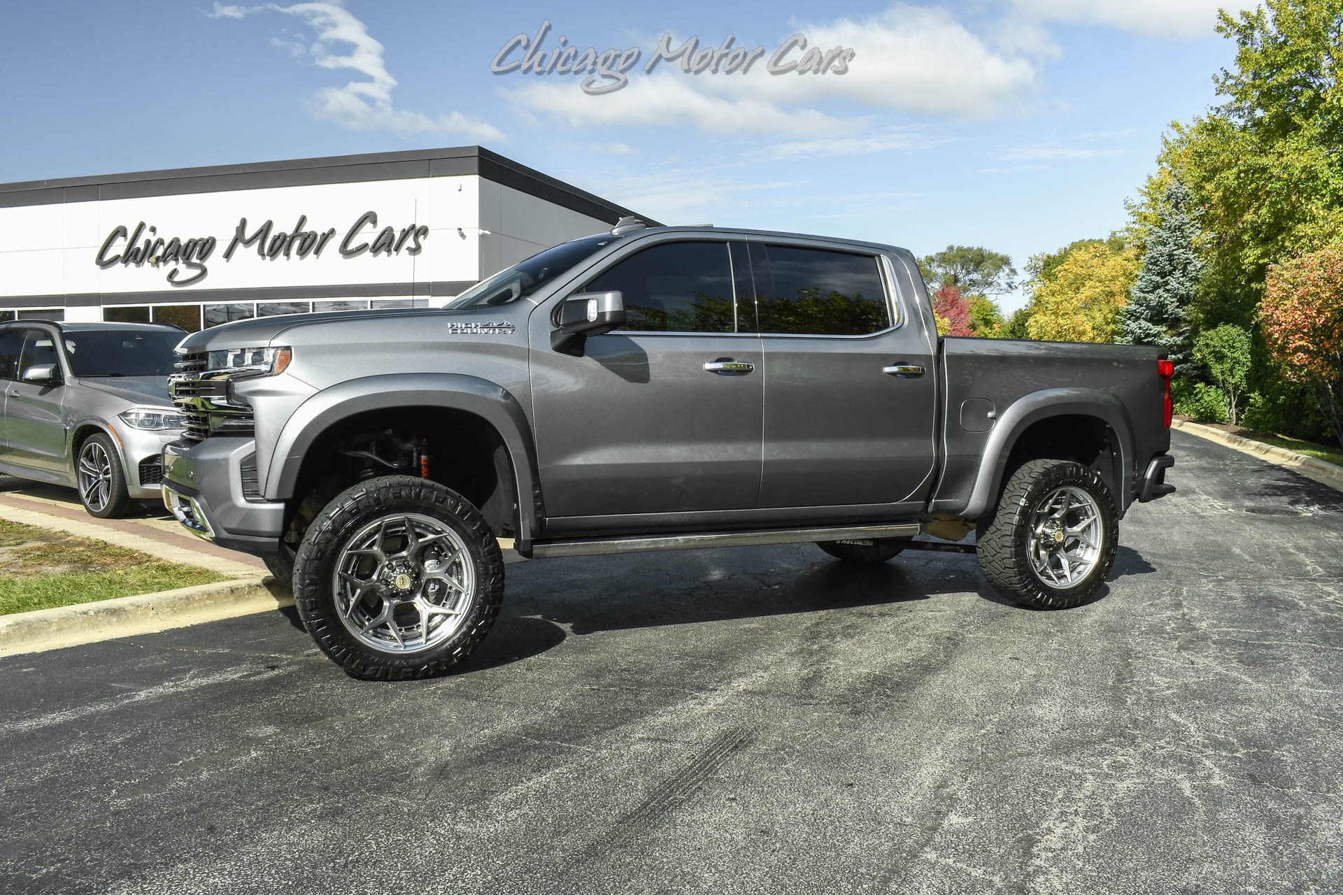 Used-2020-Chevrolet-Silverado-1500-High-Country-4X4-Pickup-62L-BDS-Lift-4PLAY-Wheels-LOADED