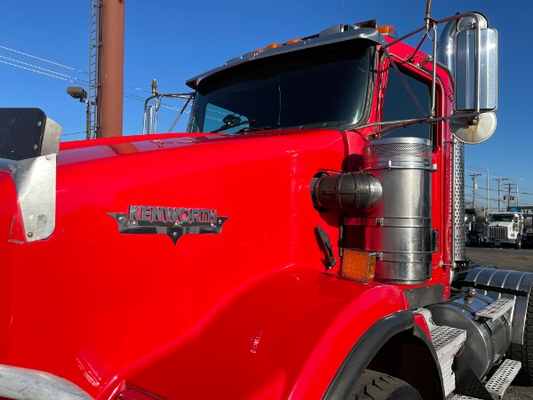 Used-2003-Kenworth-T800-Day-Cab---CAT-C15-6NZ---18-Speed---Double-Wet-Kit---Double-Frame