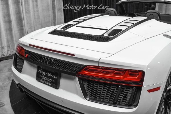 Used-2017-Audi-R8-52-quattro-V10-Spyder-Suzuka-Grey-BOTH-CARBON-PACKS-Full-Leather-Pkg