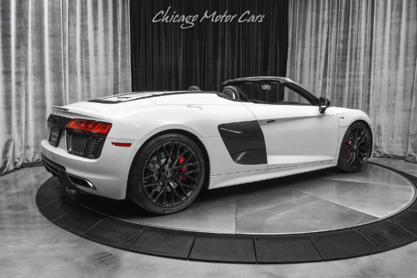 Used-2017-Audi-R8-52-quattro-V10-Spyder-Suzuka-Grey-BOTH-CARBON-PACKS-Full-Leather-Pkg