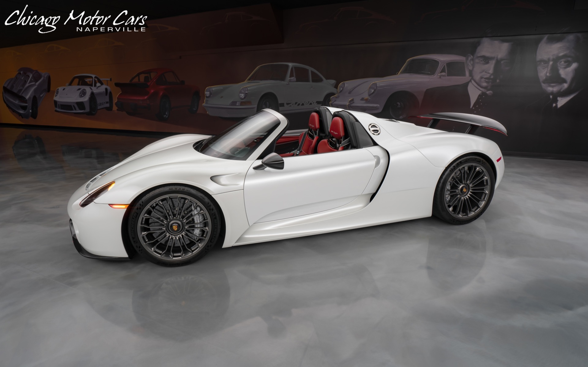 Used-2015-Porsche-918-Spyder-Only-1800-Miles-RARE-PTS-Pearl-White-Carbon-Fiber-Options-LOADED