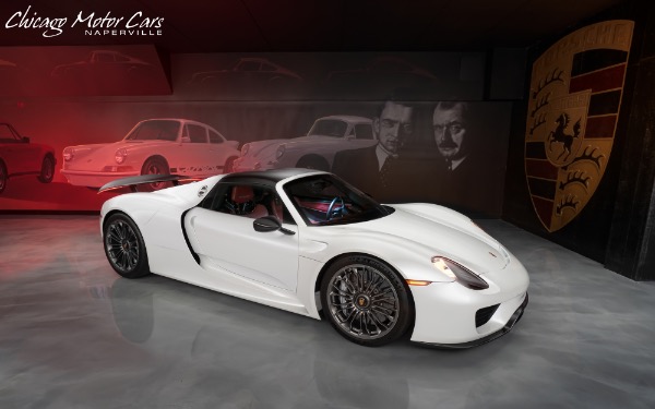 Used-2015-Porsche-918-Spyder-Only-1800-Miles-RARE-PTS-Pearl-White-Carbon-Fiber-Options-LOADED