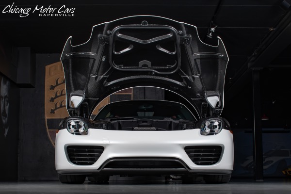 Used-2015-Porsche-918-Spyder-Only-1800-Miles-RARE-PTS-Pearl-White-Carbon-Fiber-Options-LOADED