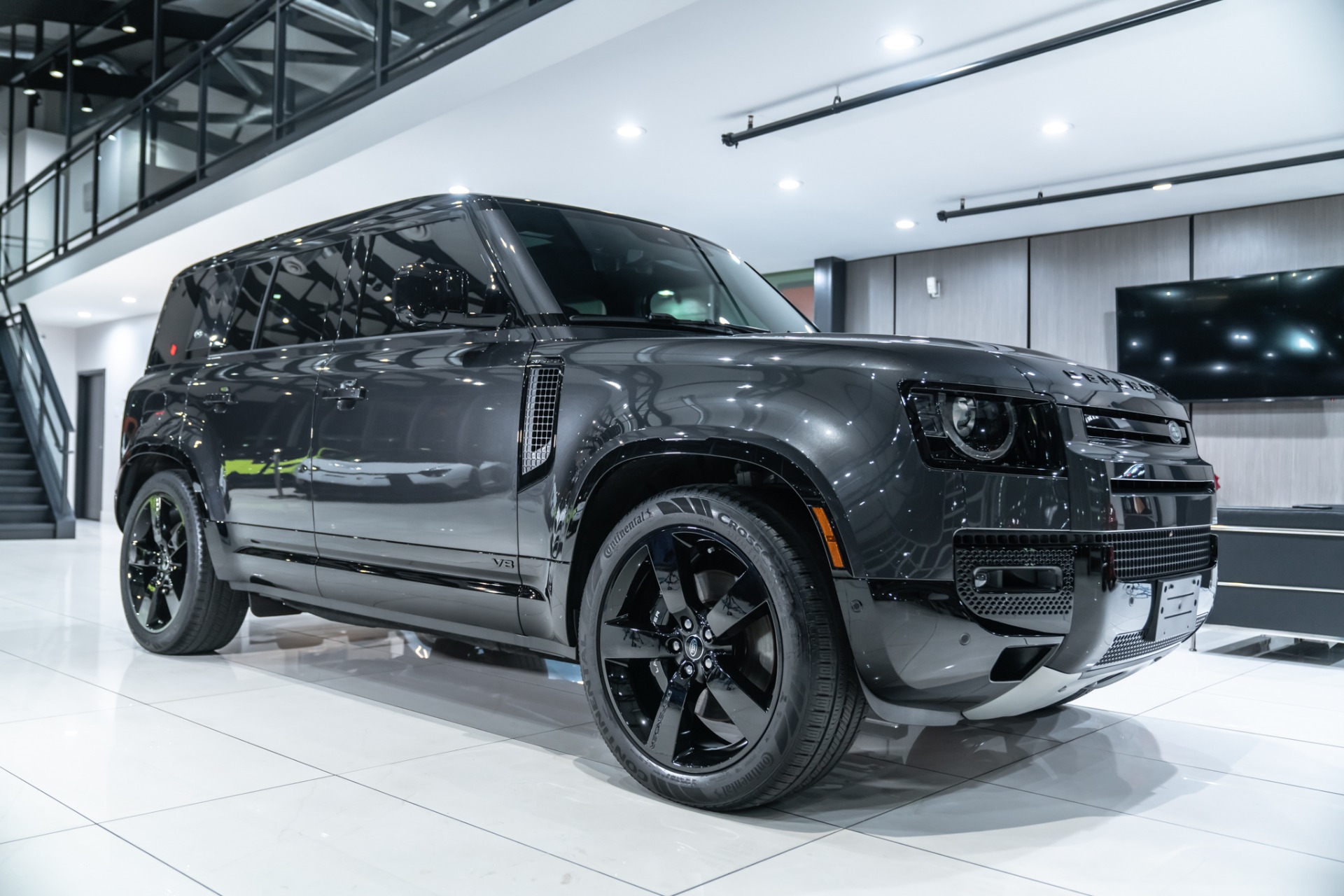 Used-2023-Land-Rover-Defender-110-P525-V8-SUV-Carpathian-Grey-Supercharged-ONLY-119-Miles