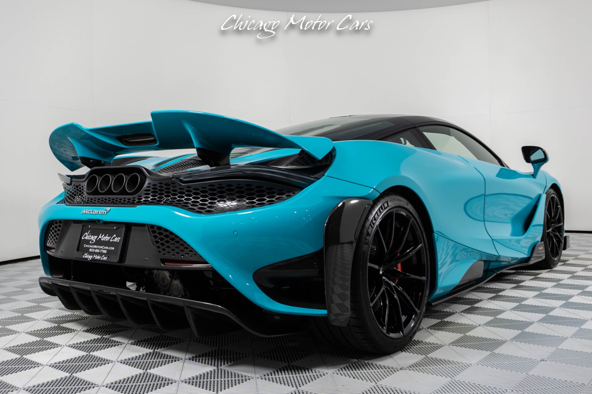 Used-2021-McLaren-765LT-Carbon-Fiber-Exterior-Pack-1---2-Stunning-Tokyo-Cyan-Finish-Stealth-Pack