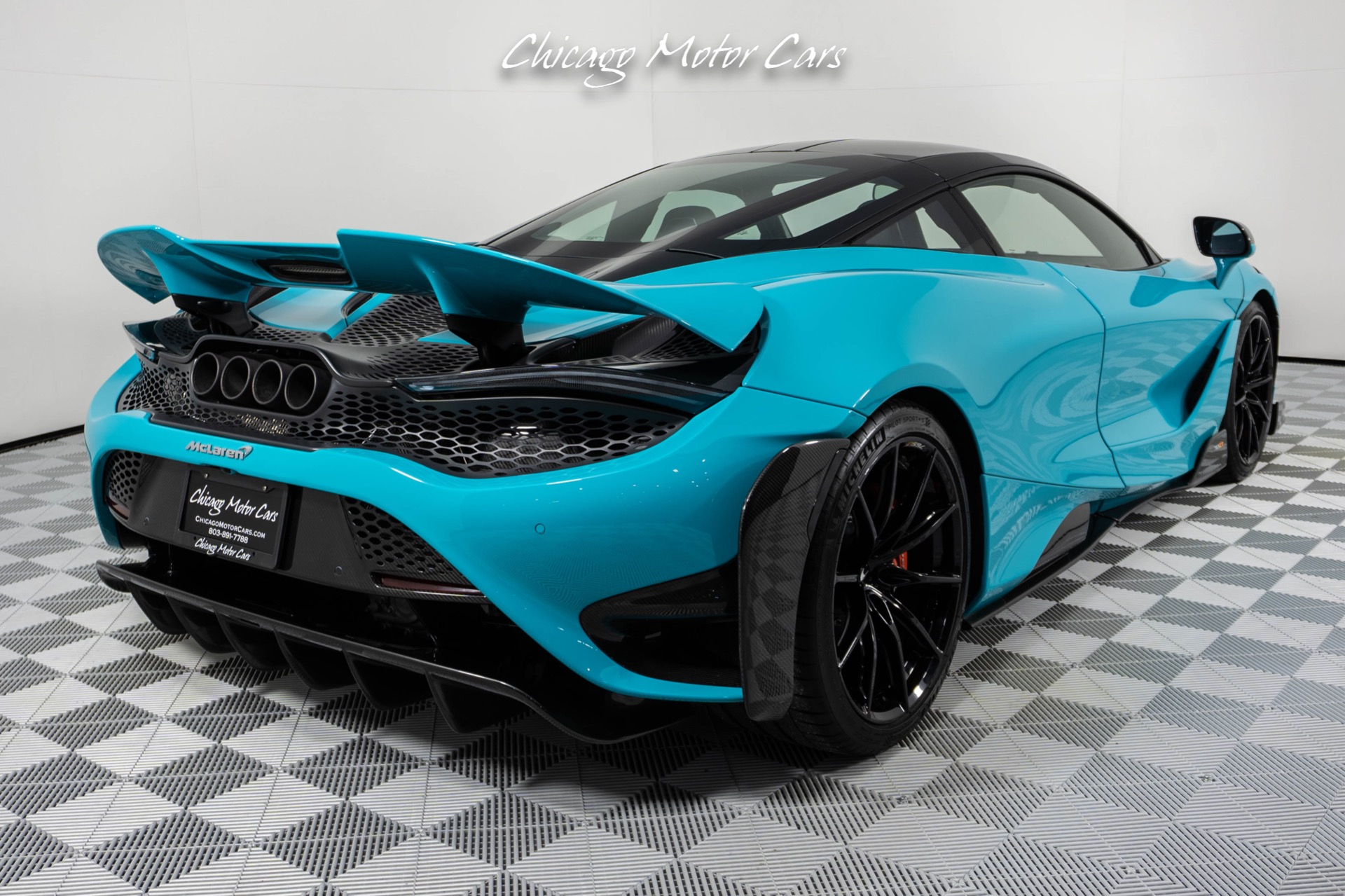 Used-2021-McLaren-765LT-Carbon-Fiber-Exterior-Pack-1---2-Stunning-Tokyo-Cyan-Finish-Stealth-Pack