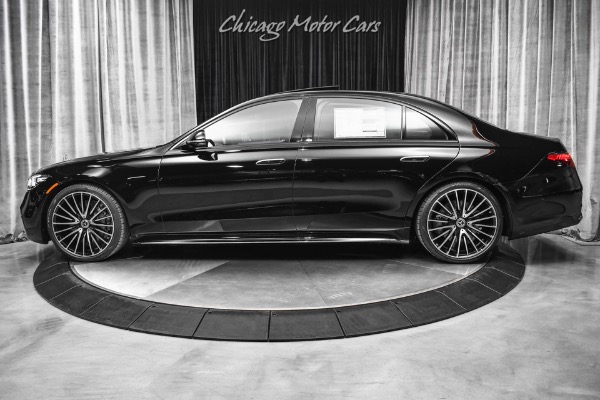 Used-2023-Mercedes-Benz-S500-4Matic-Sedan-AMG-Line-3D-Technology-Pack-Night-Pack-AMG-V-Spoke-Wheels