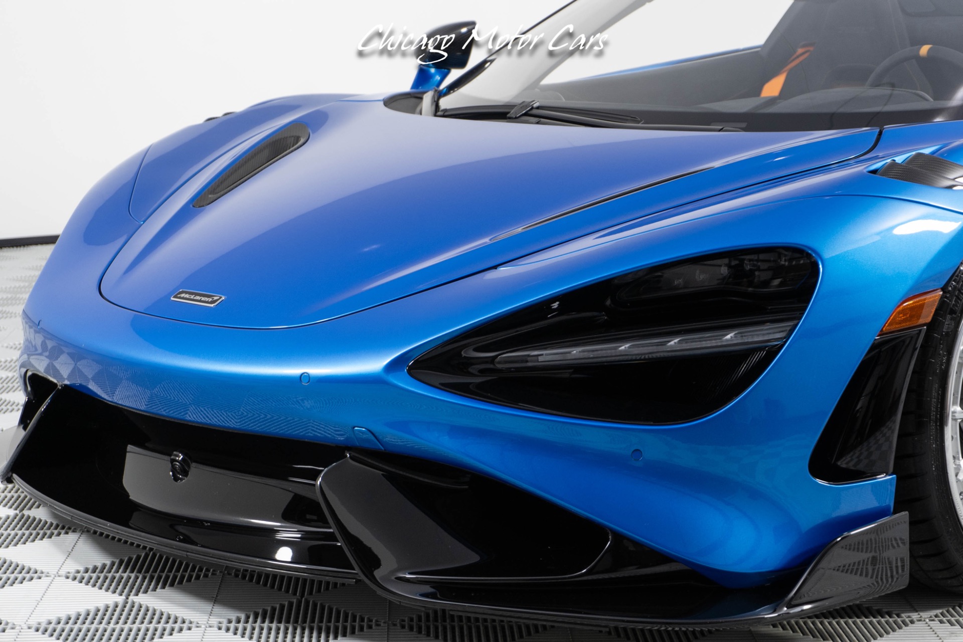 Used-2022-McLaren-765LT-Spider-Huge-MSRP-1-of-1-MSO-Celerium-Blue-Anrky-Wheels-Only-1600-Miles