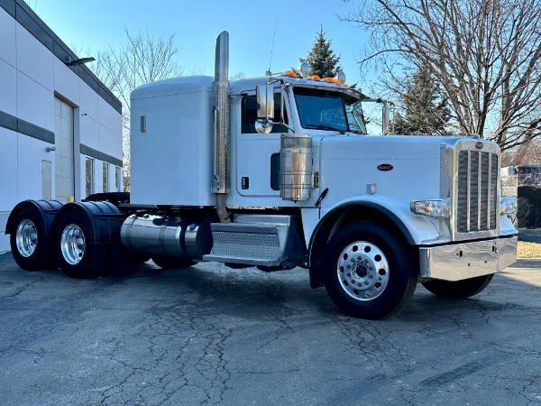 Used-2020-Peterbilt-389-Flat-Top-Sleeper---Cummins-X15---565-Horsepower---18-Speed-Manual