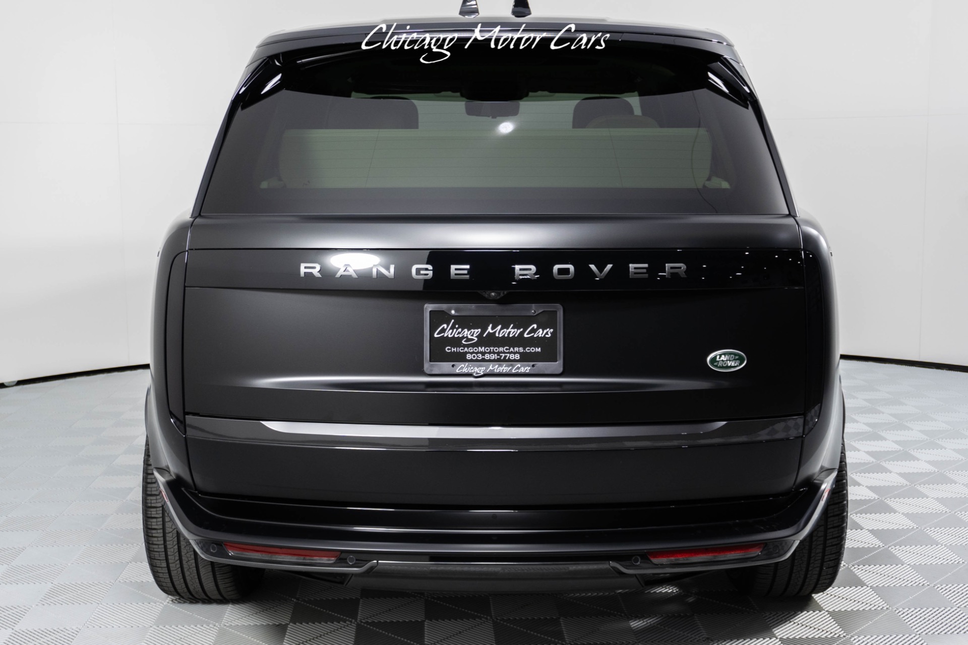 Used-2023-Land-Rover-Range-Rover-P530-First-Edition-SHADOW-EXTERIOR-PACKAGE-ONLY-1K-MILES