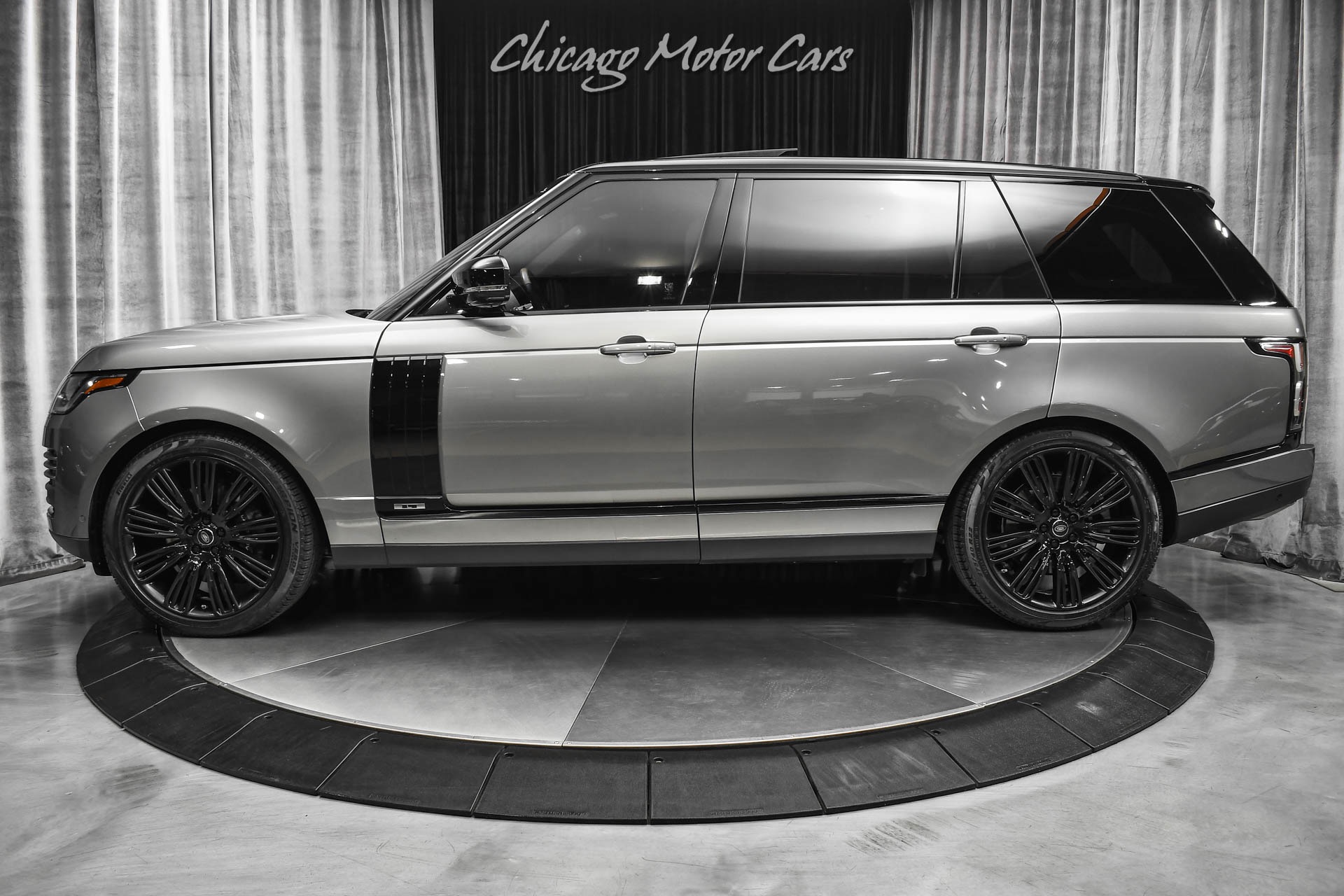 Used-2019-Land-Rover-Range-Rover-Supercharged-LWB-SUV-Black-Exterior-Pack-22-Wheels-Meridian-Audio