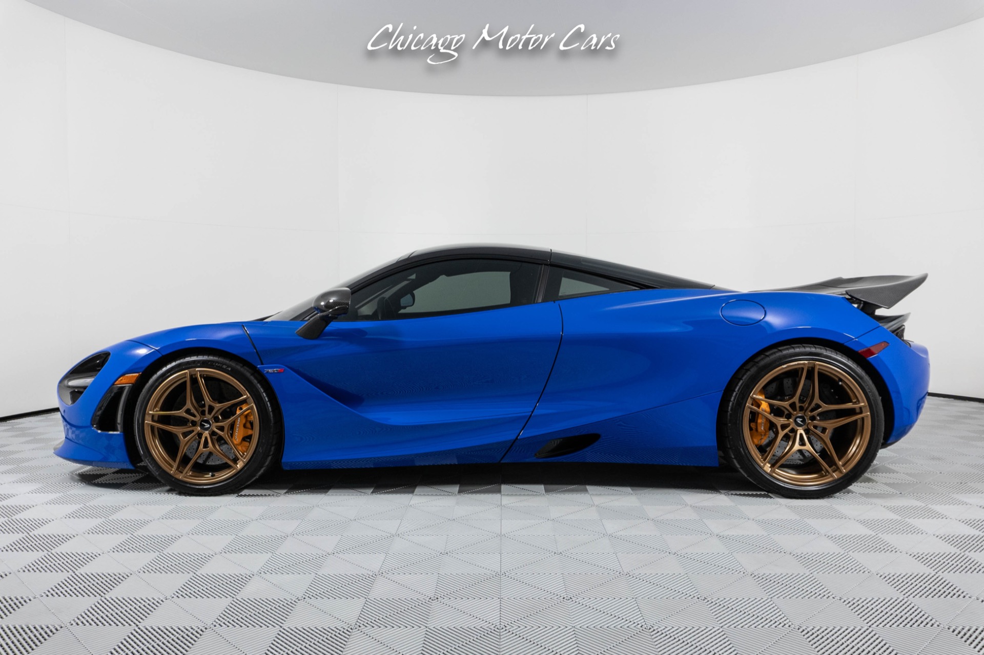 Used 2019 McLaren 720S PERFORMANCE COUPE TONS OF FACTORY CARBON 