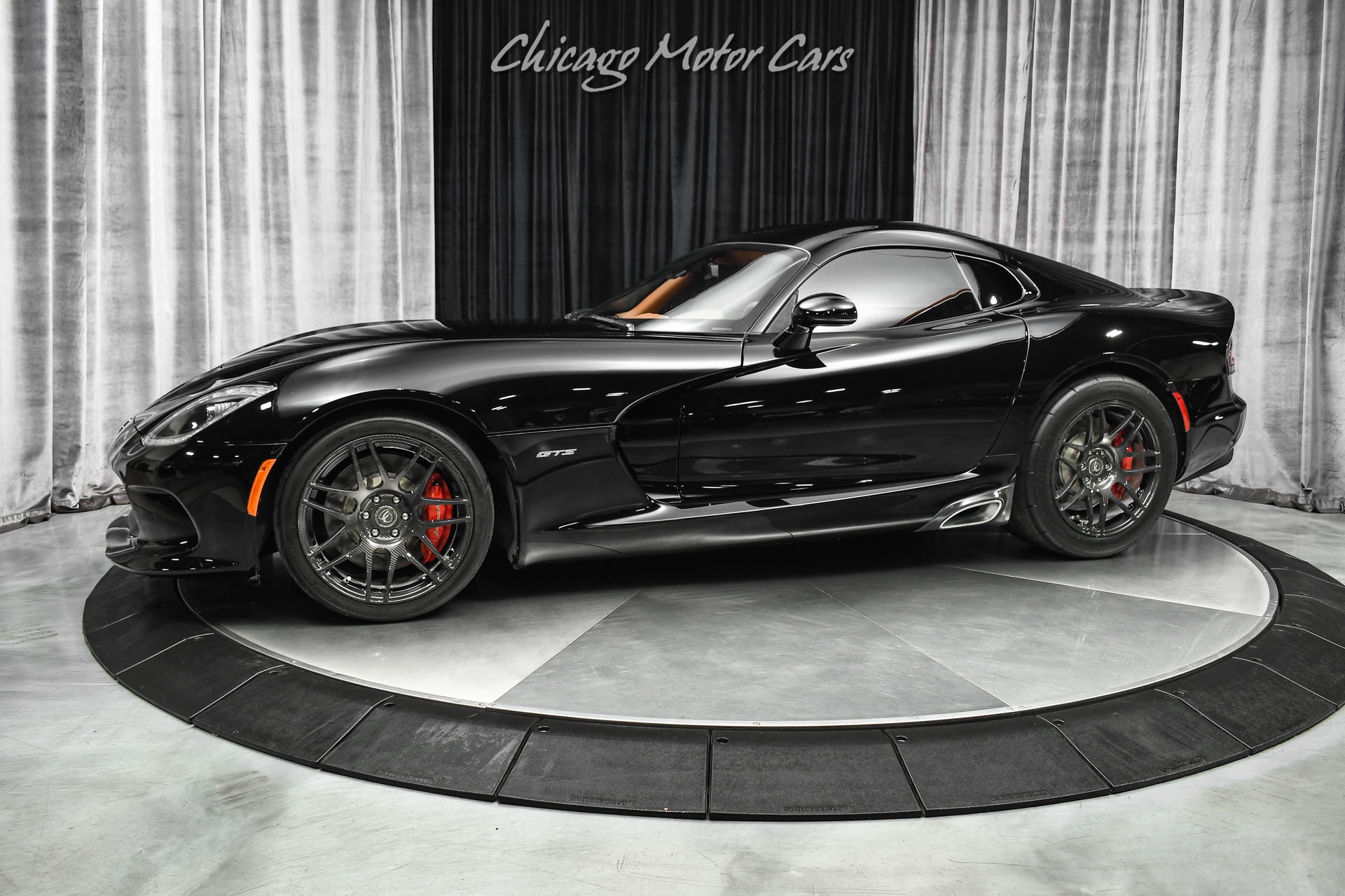 Used-2014-Dodge-SRT-Viper-GTS-CALVO-TWIN-TURBO-CM1300-Carbon-Fiber-Wheels-Laguna-Interior