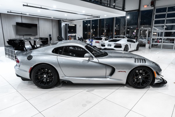 Used-2017-Dodge-Viper-ACR-Extreme-Aero-Coupe-Excellent-Condition-Collector-Car-ONLY-7k-Miles