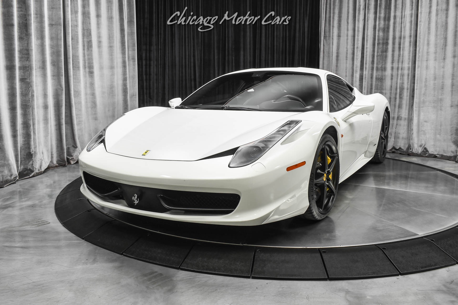 Used-2015-Ferrari-458-Italia-Coupe-Serviced-Loaded-Carbon-Fiber-Navigation-Rear-Cam-Perfect-Spec