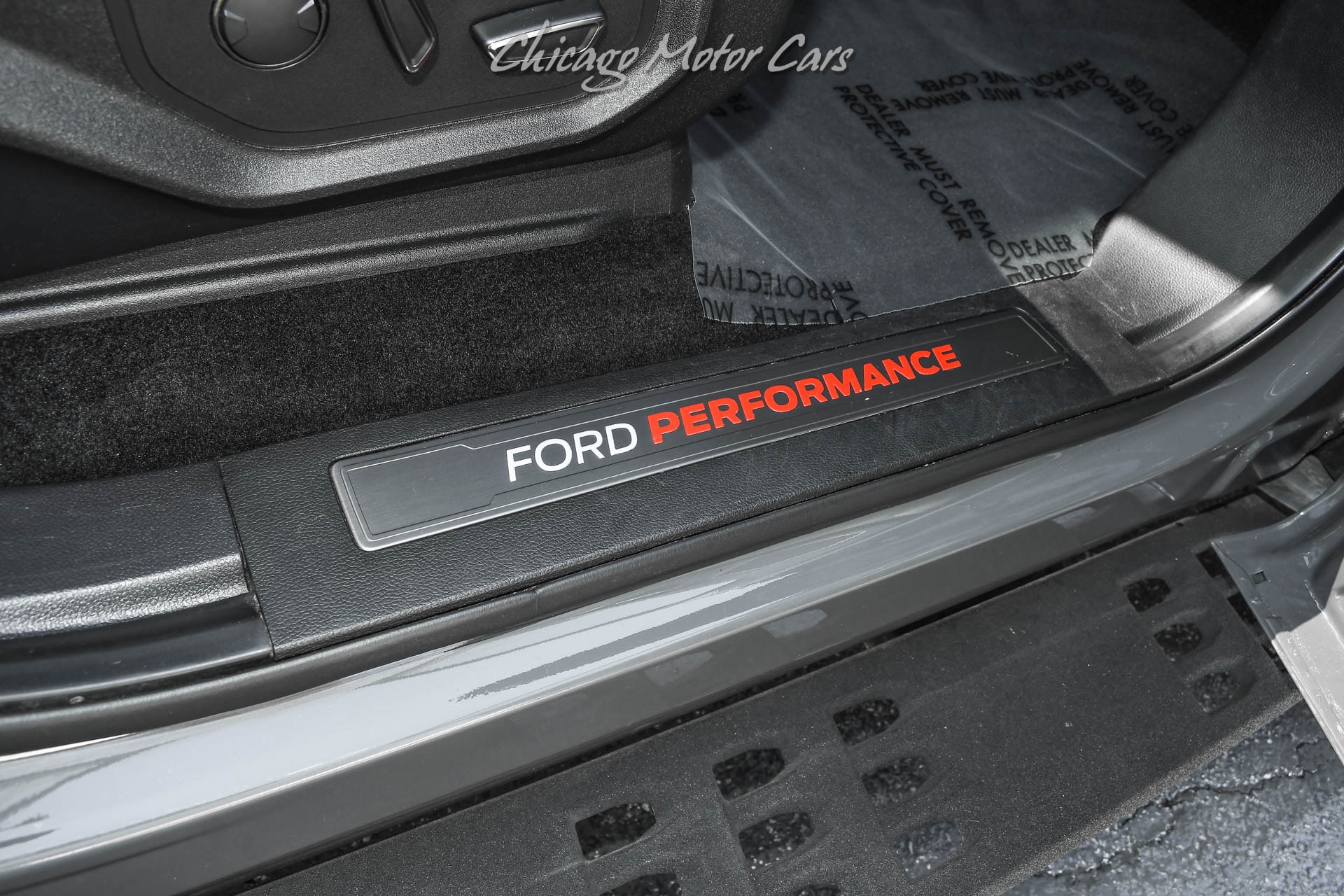 Used-2018-Ford-F-150-Raptor-Just-Serviced-Raptor-Package-Carbon-Fiber-Technology-Pack-LOADED