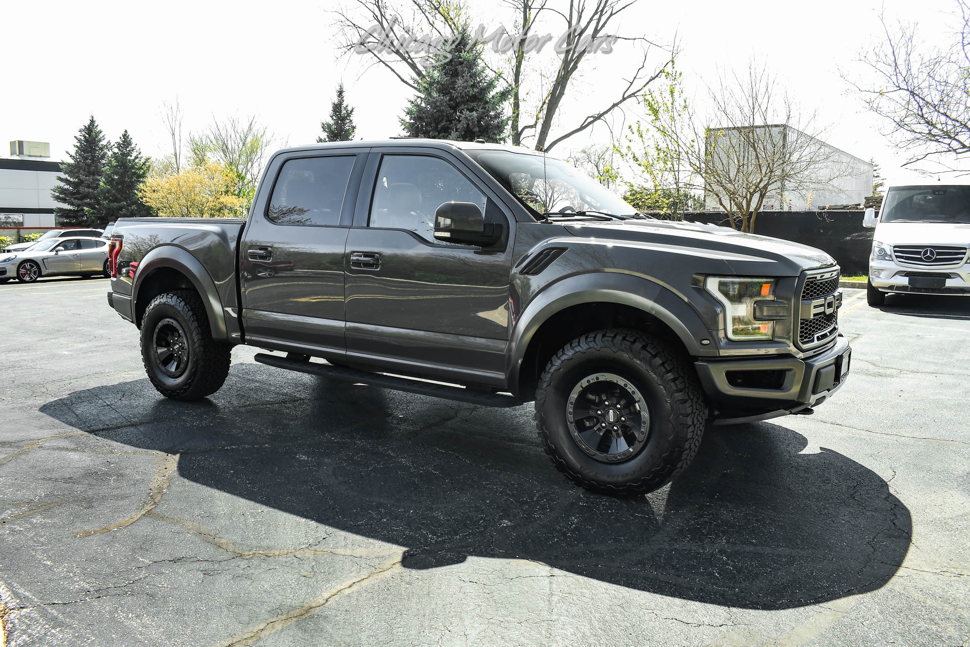 Used-2018-Ford-F-150-Raptor-Just-Serviced-Raptor-Package-Carbon-Fiber-Technology-Pack-LOADED