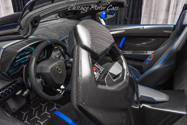 Used-2021-Lamborghini-Aventador-LP770-4-SVJ-Roadster-ONLY-1K-Miles-RARE-Color-Combo-TONS-of-Carbon