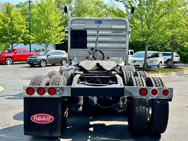 Used-2005-Peterbilt-379-Tri-Axle-Day-Cab---Cat-C15-Power---Two-Line-Wet-Kit---PTO