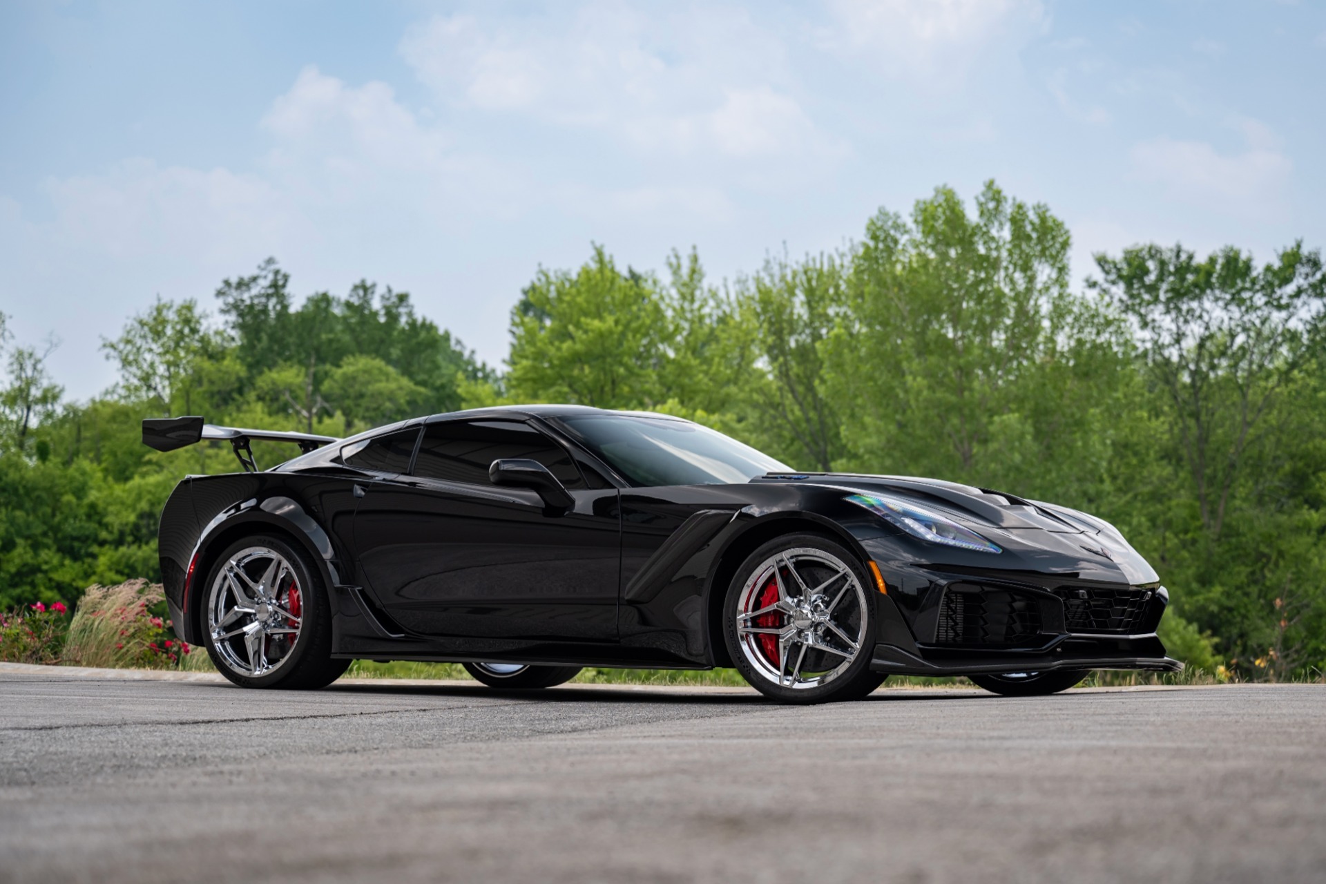 Used-2019-Chevrolet-Corvette-ZR1-3ZR-coupe-loaded-ZTK-TRACK-PACK-ONLY-376-ORIGINAL-MILES