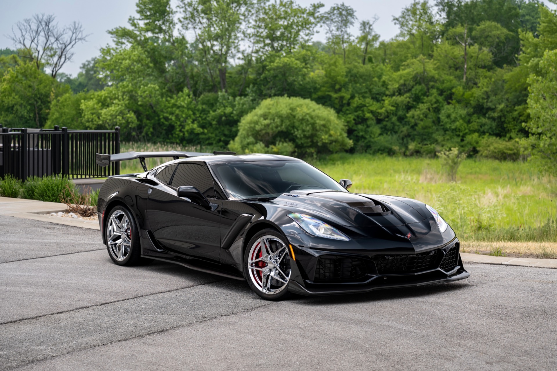 Used-2019-Chevrolet-Corvette-ZR1-3ZR-coupe-loaded-ZTK-TRACK-PACK-ONLY-376-ORIGINAL-MILES