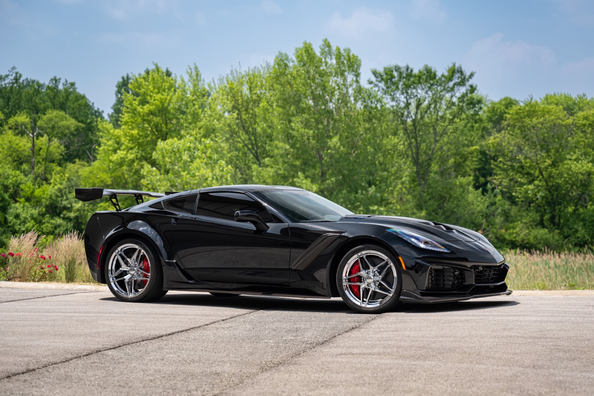 Used-2019-Chevrolet-Corvette-ZR1-3ZR-coupe-loaded-ZTK-TRACK-PACK-ONLY-376-ORIGINAL-MILES