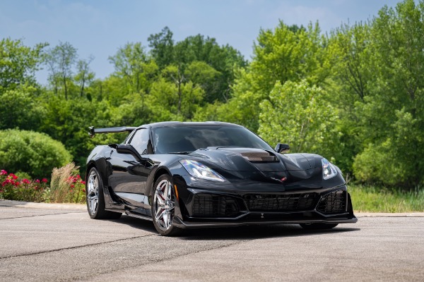 Used-2019-Chevrolet-Corvette-ZR1-3ZR-coupe-loaded-ZTK-TRACK-PACK-ONLY-376-ORIGINAL-MILES