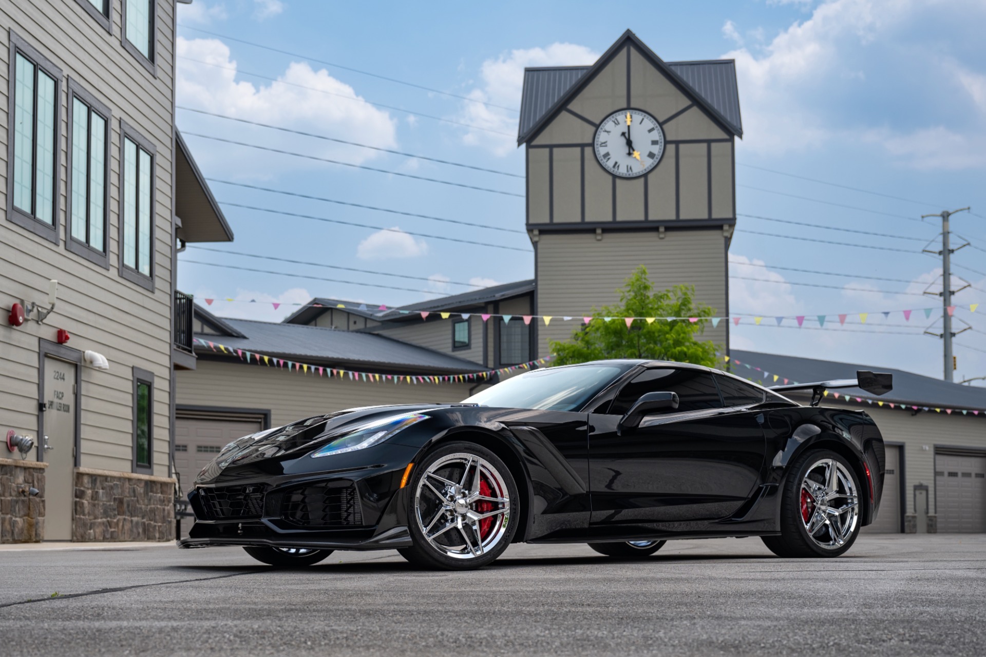 Used-2019-Chevrolet-Corvette-ZR1-3ZR-coupe-loaded-ZTK-TRACK-PACK-ONLY-376-ORIGINAL-MILES