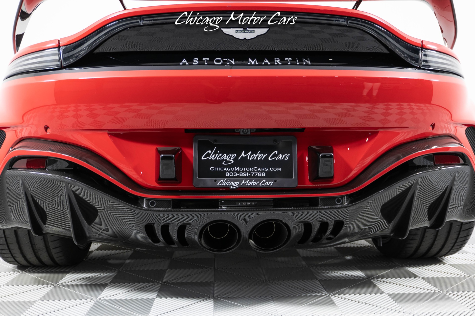 Used-2023-Aston-Martin-Vantage-V12-Roadster-CARBON-PACK-HUGE-MSRP-RARE-1-of-249