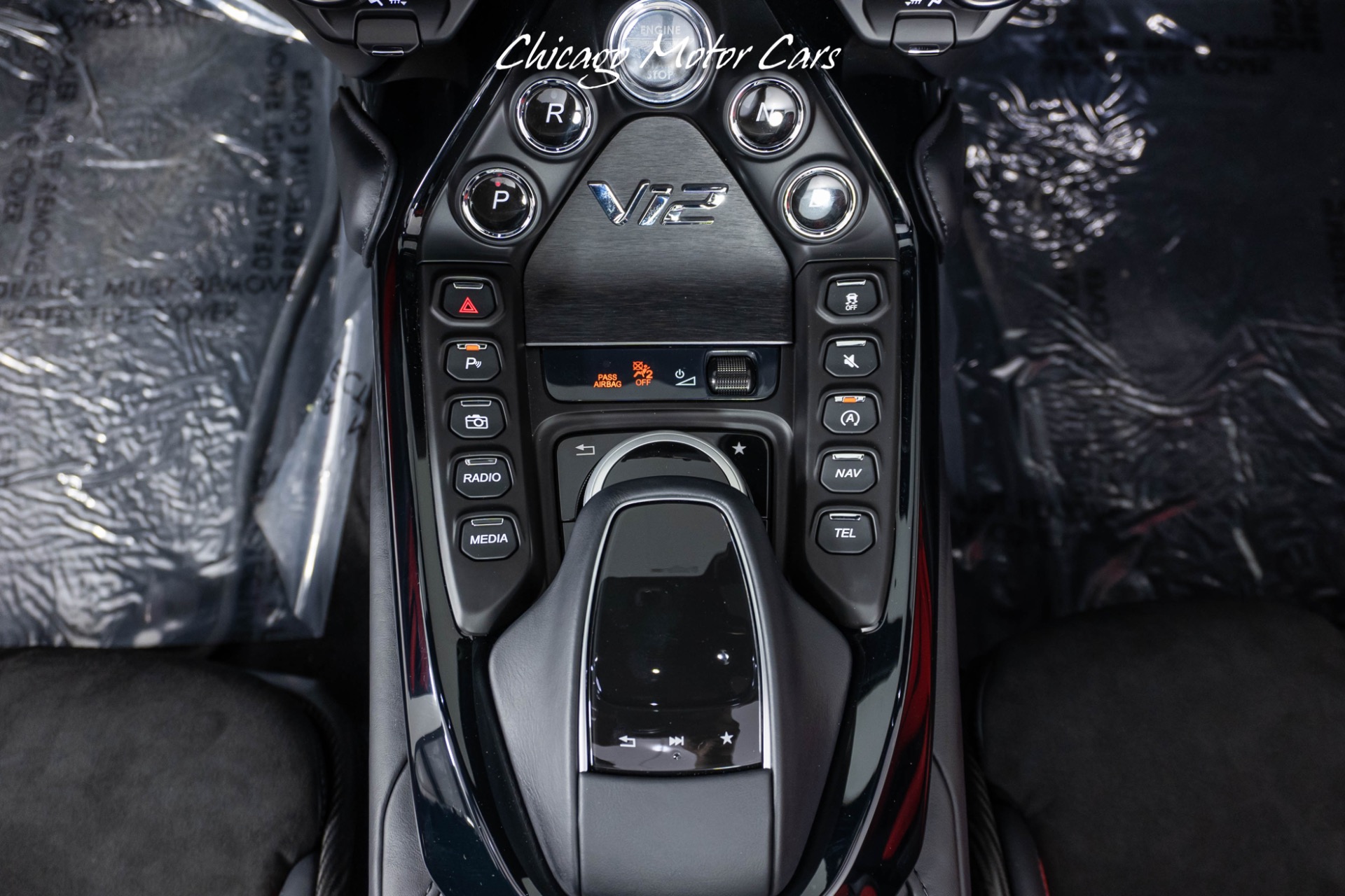 Used-2023-Aston-Martin-Vantage-V12-Roadster-CARBON-PACK-HUGE-MSRP-RARE-1-of-249