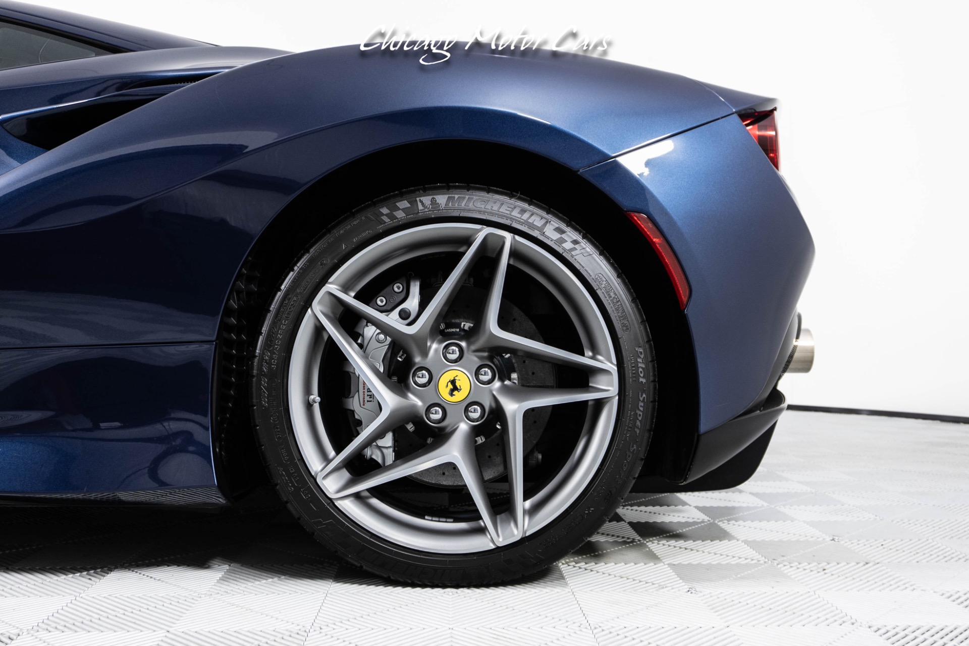 Used-2021-Ferrari-F8-Tributo-Hot-Color-Combo-Suspension-Lifter-Full-Electric-Seats-Front-PPF-6K-Miles