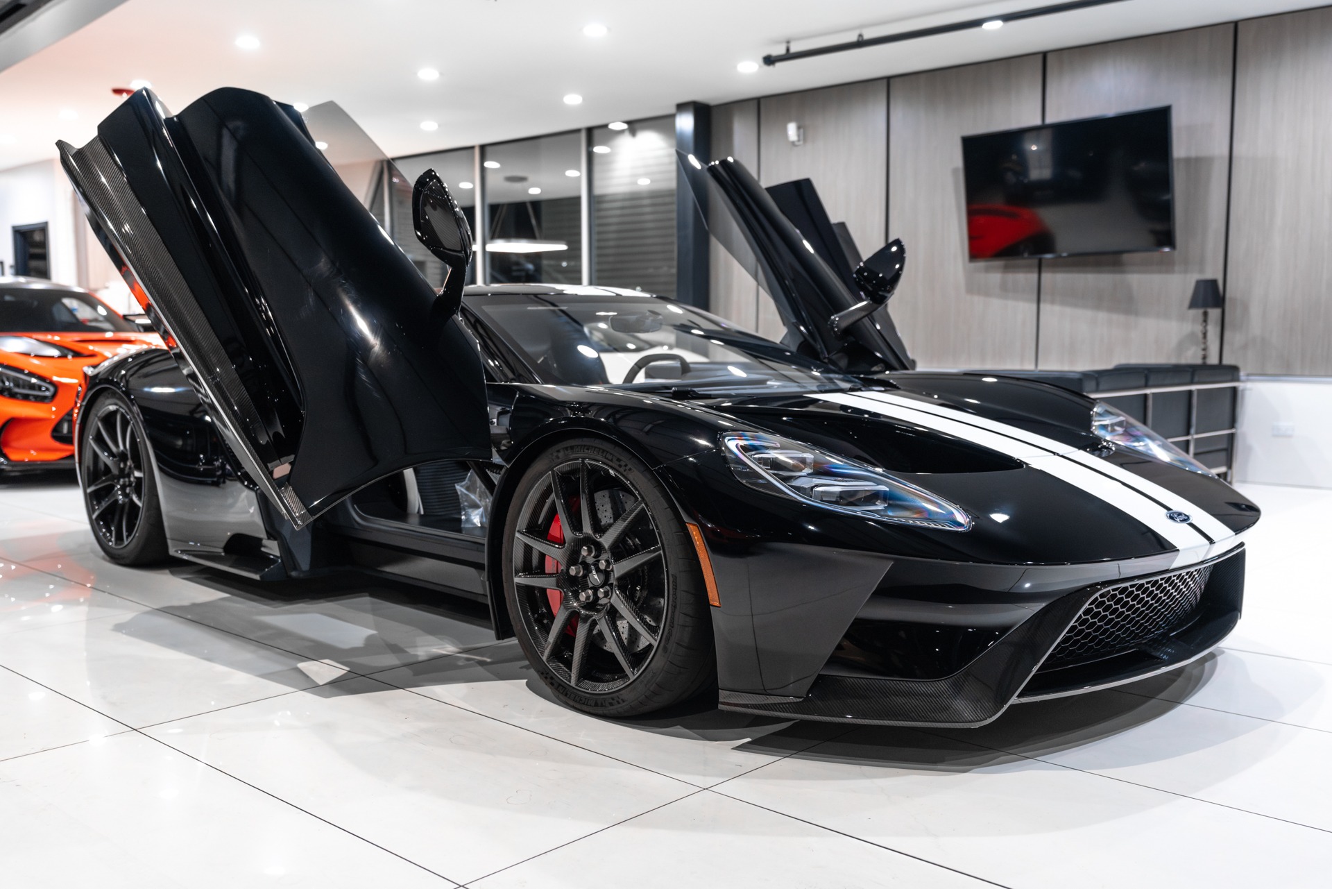 Used-2019-Ford-GT-Coupe-ONLY-230-Miles-1-Owner-Carbon-Fiber-Wheels-Carbon-Pkg-FULL-PPF